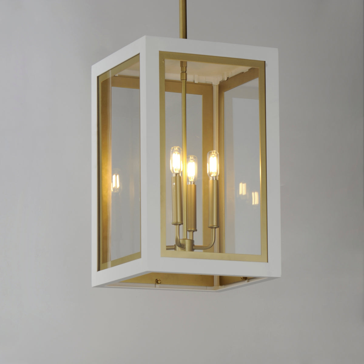 Neoclass 4-Light Outdoor Pendant